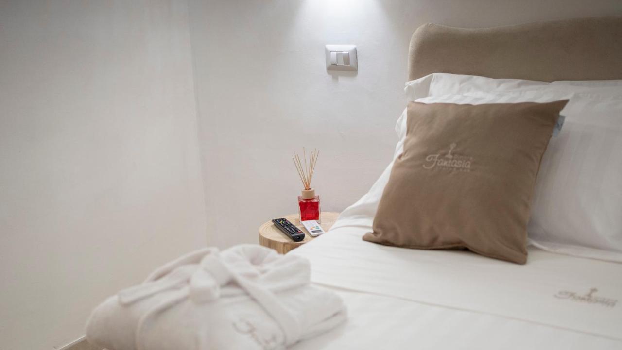 Dimora Fantasia Charme B&B Bari Exterior foto